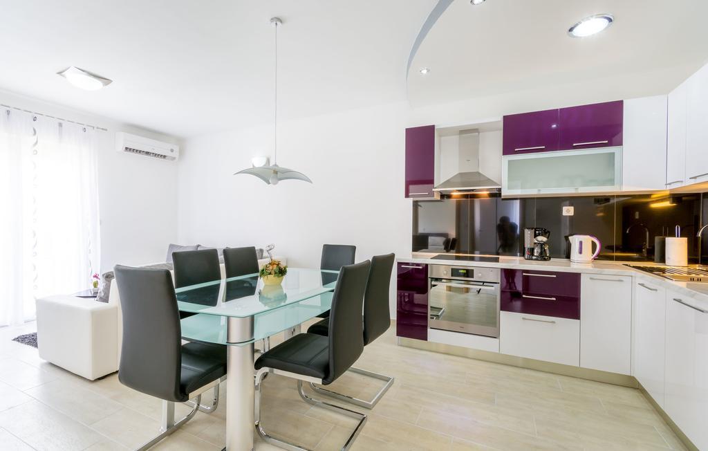 Villa Apartments Kordic Kaštela الغرفة الصورة